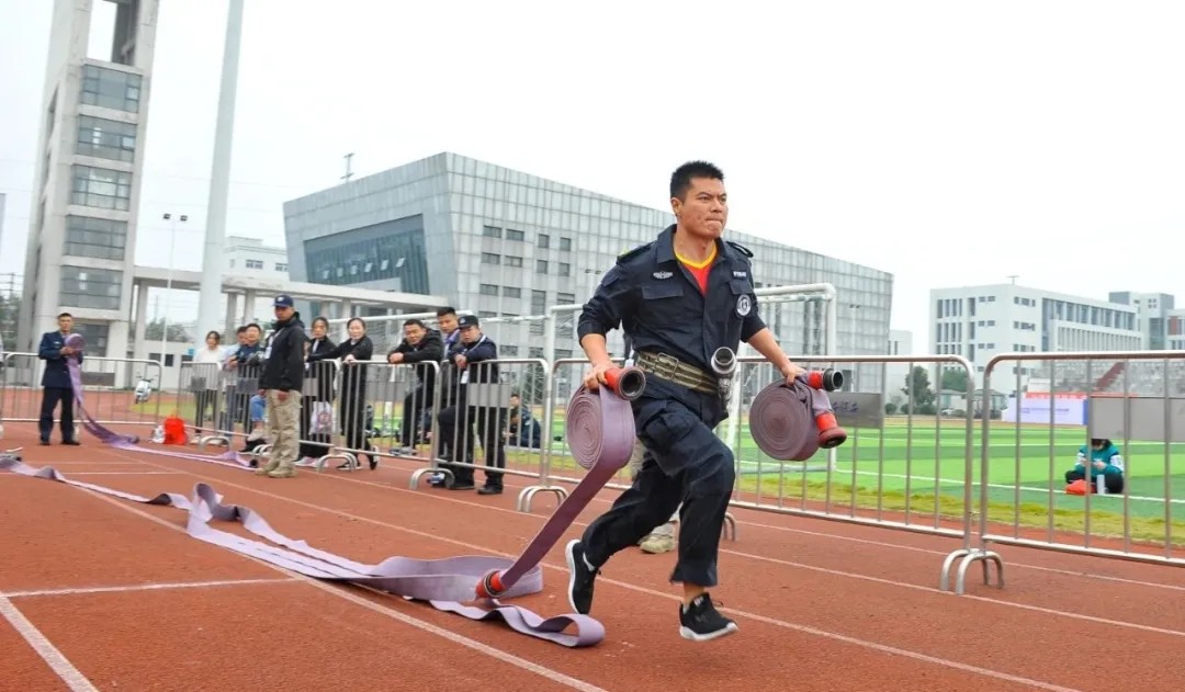 640.webp (8).jpg 640.webp (8).jpg